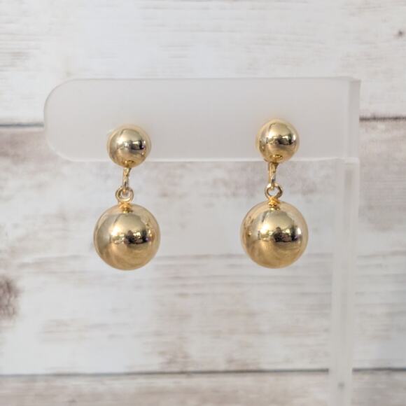 Vintage Screw On Earrings Gold Tone Ball Dangle - Picture 1 of 3